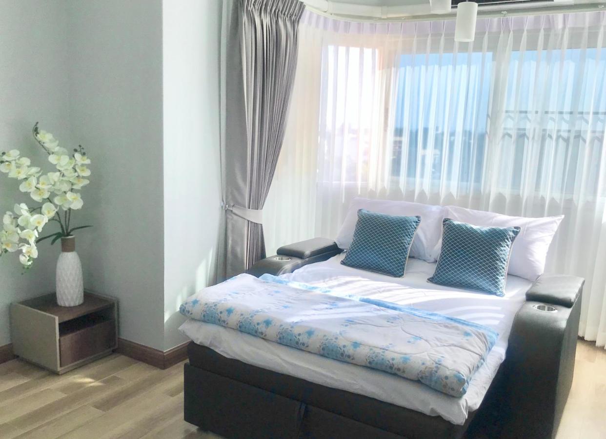 Cozy A At Nimman Studio Room In Condominium Chiang Mai Buitenkant foto