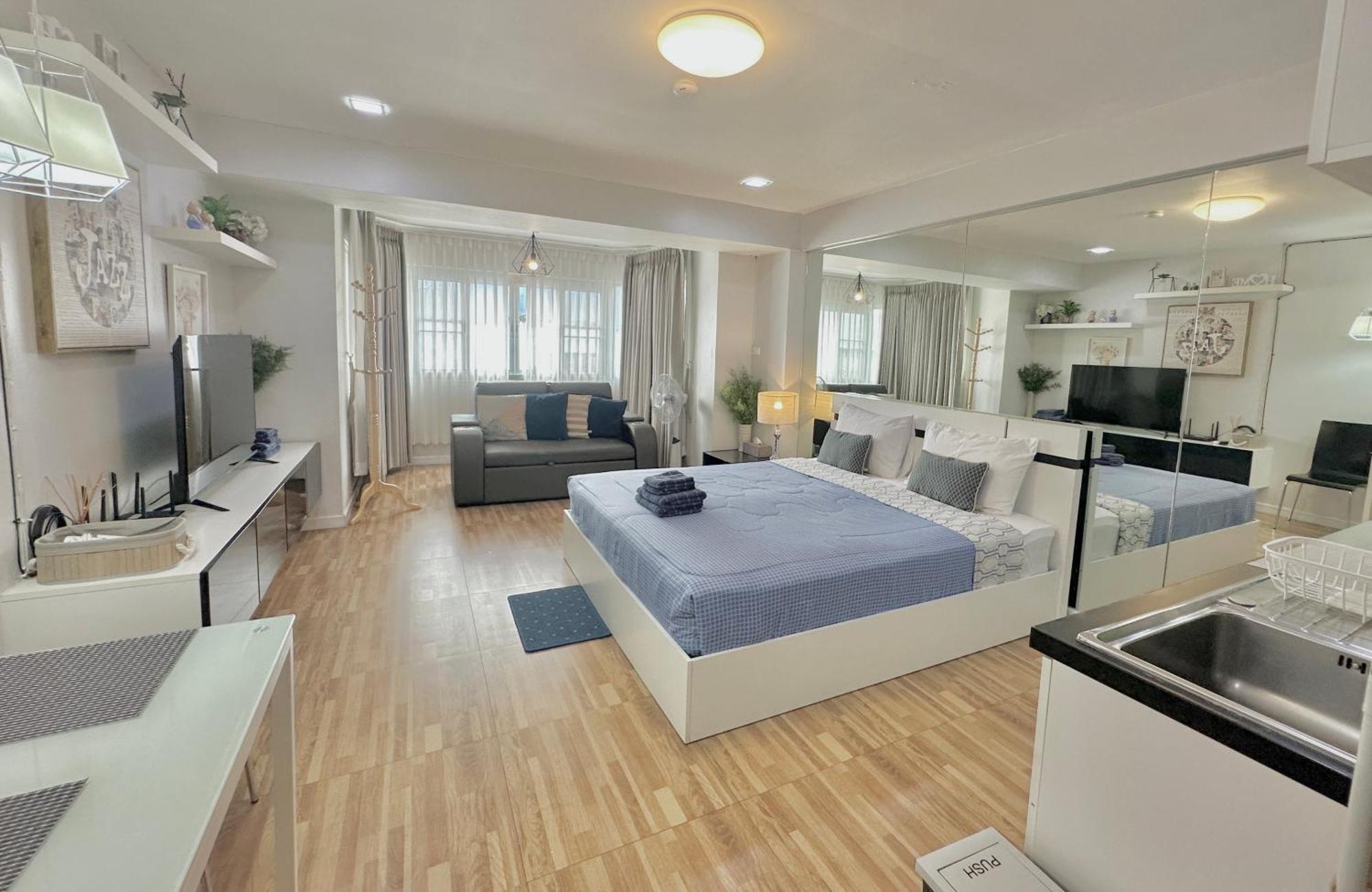 Cozy A At Nimman Studio Room In Condominium Chiang Mai Buitenkant foto
